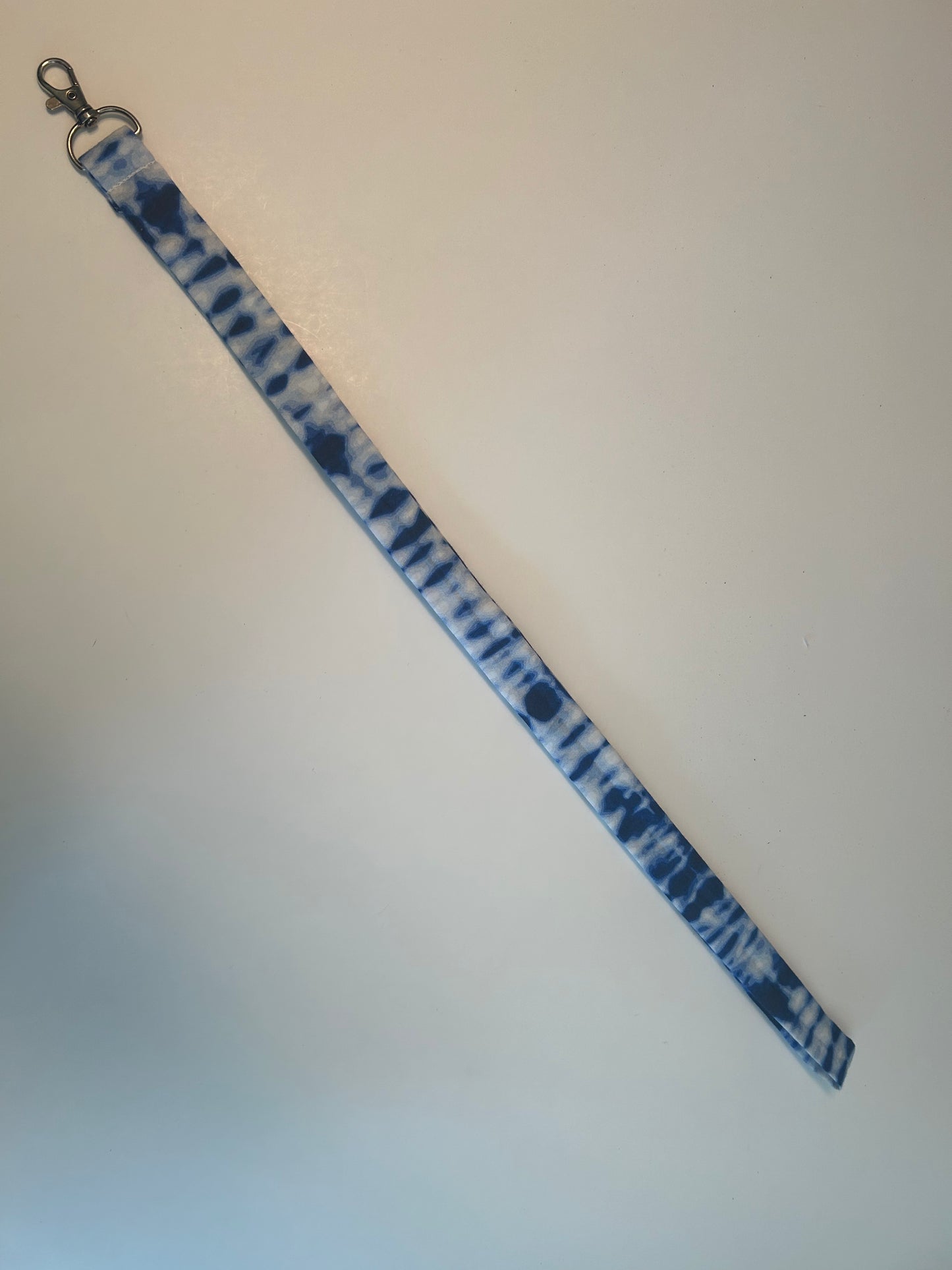 Lanyard blue and white stripe