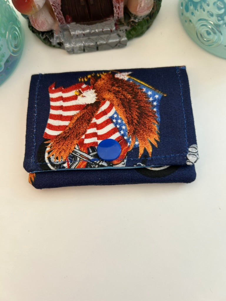 Eagle pouch