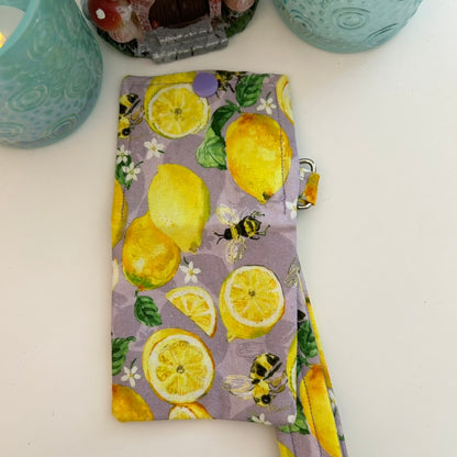 Lemon pouch and keychain set
