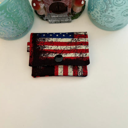 Patriotic pouch