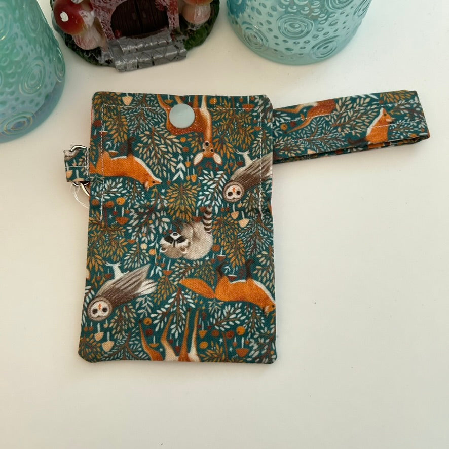 Woodland pouch and keychain set