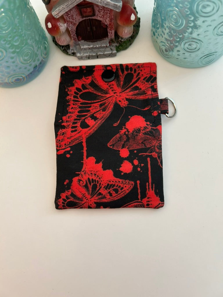 Red drip moth pouch.