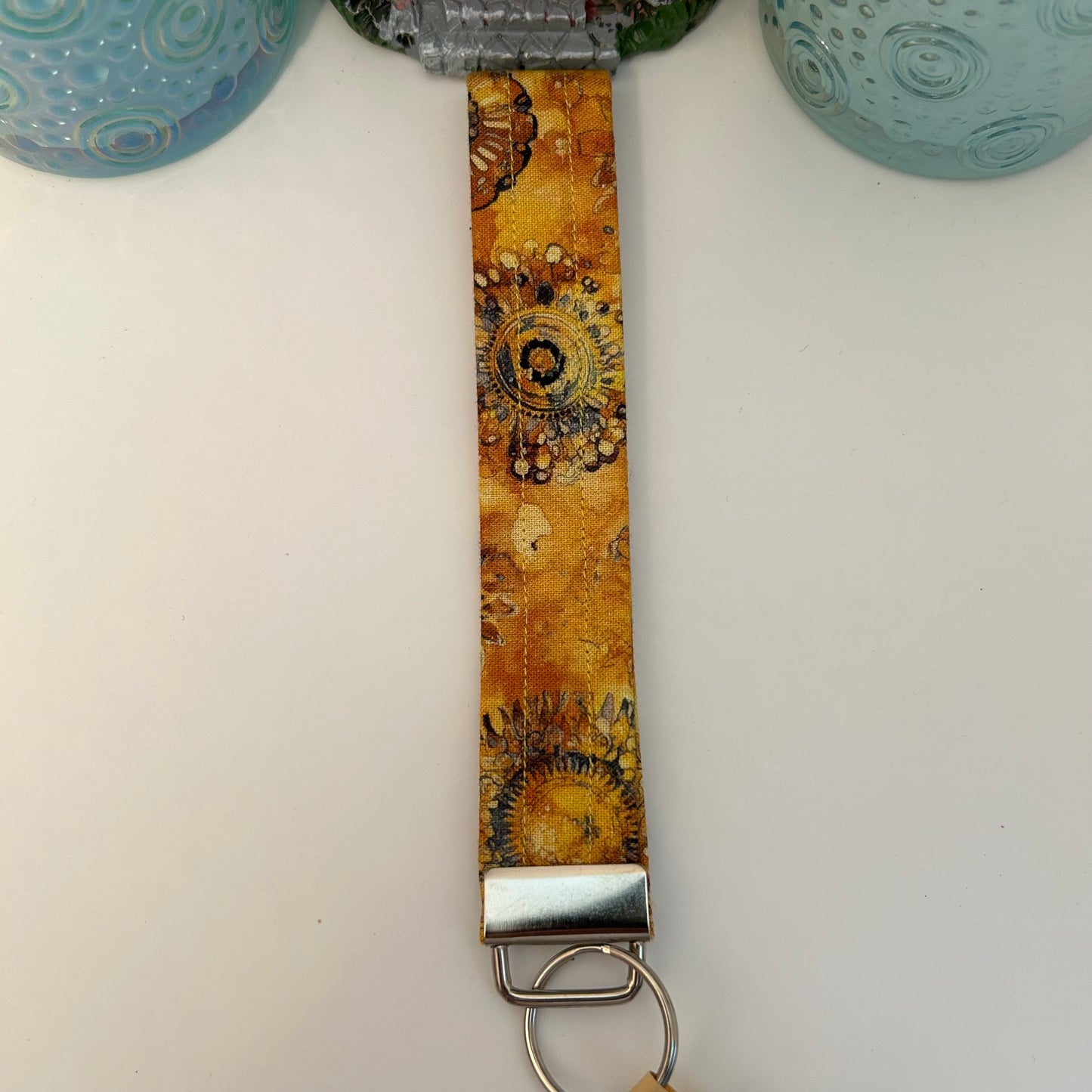 Medallion keychain