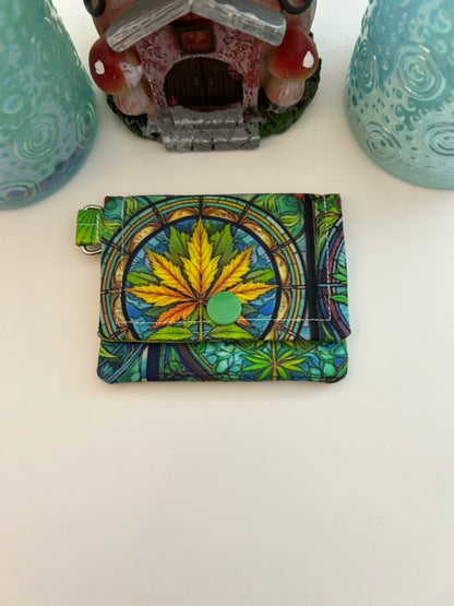 Stained glass leaf pouch